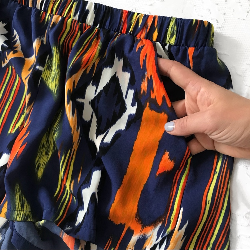 Tyche Colorful Elastic Waist Shorts // Size Large - Picture 2 of 4